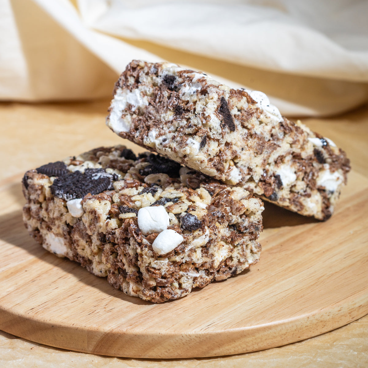 Cookies & Creme Krispie Jumbo Bars